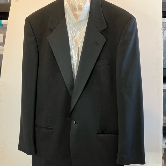 Men’s complete tuxedo including shoes and cuff links, cummerbund, tie & … - Picture 12 of 14